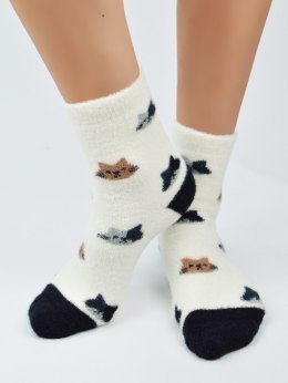 SKARPETY NOVITI SB057-W