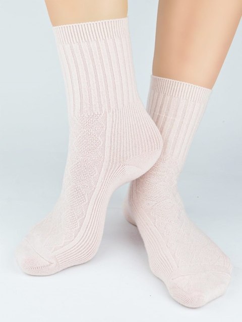 SKARPETY NOVITI SB142-W PRĄŻEK