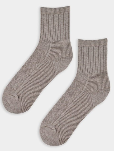 SKARPETY NOVITI SB142-W PRĄŻEK