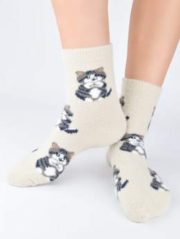 SKARPETY NOVITI SP015-W KOT