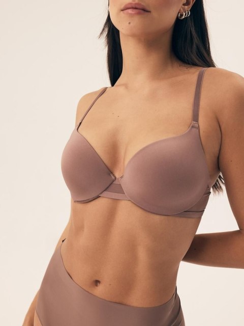 BIUSTONOSZ HENDERSON 42581 NECIO