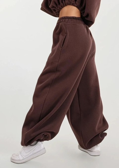 Spodnie DK-K-B27 CZEKOLADA BAWEŁNA GRUBA